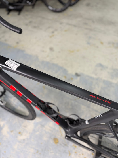 NIEUW BMC Teammachine SLR 01 ONE Red eTap Carbon Racefiets