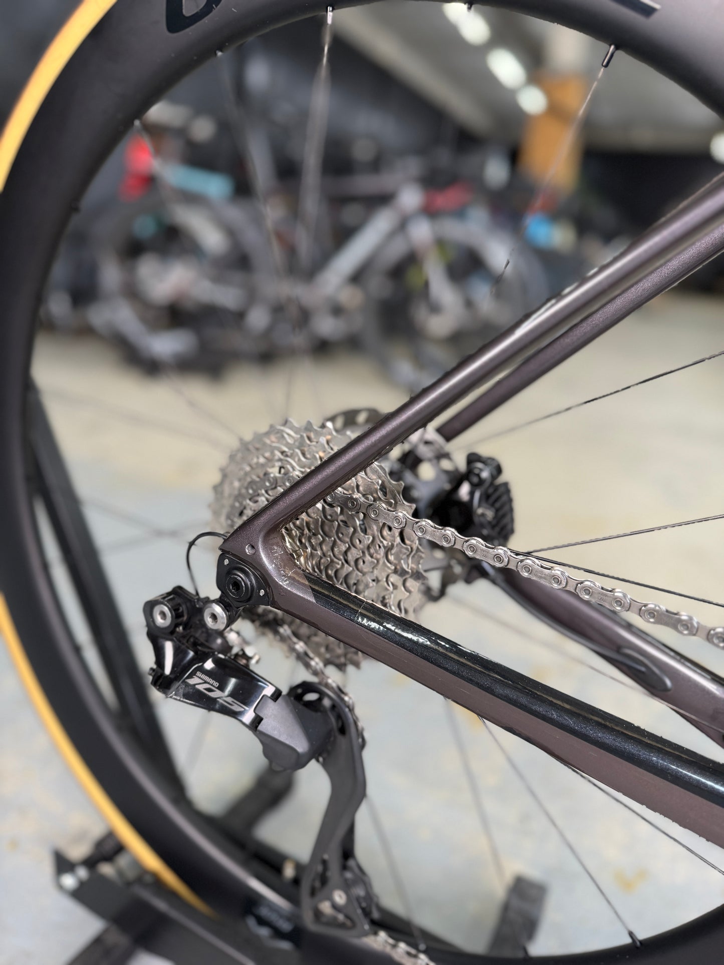 Giant Defy Advanced 1 Di2 Carbon Racefiets