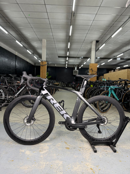 2500km Trek Madone SL7 Di2 Carbon Racefiets