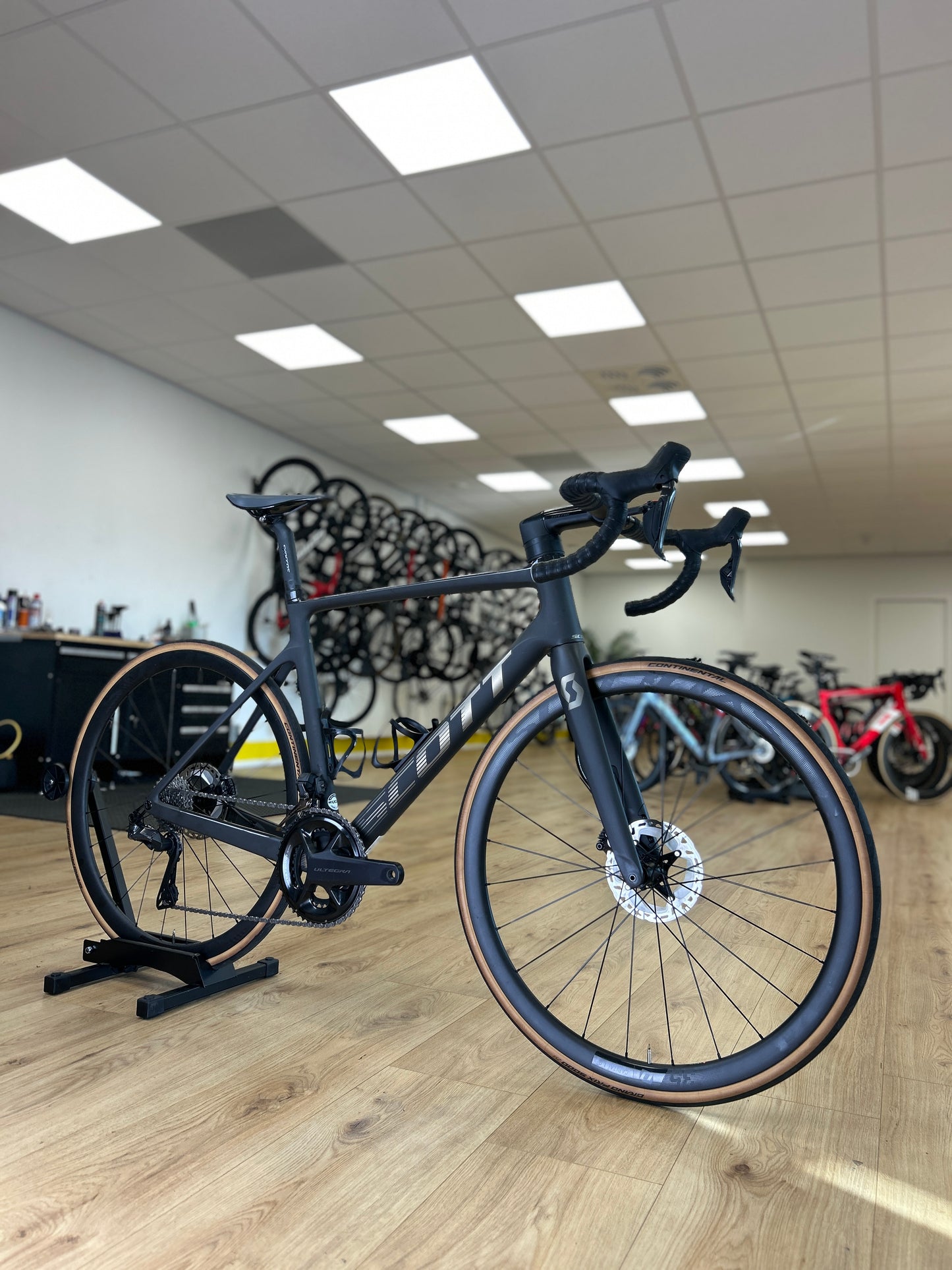 Scott Addict RC 15 Di2 Carbon Racefiets