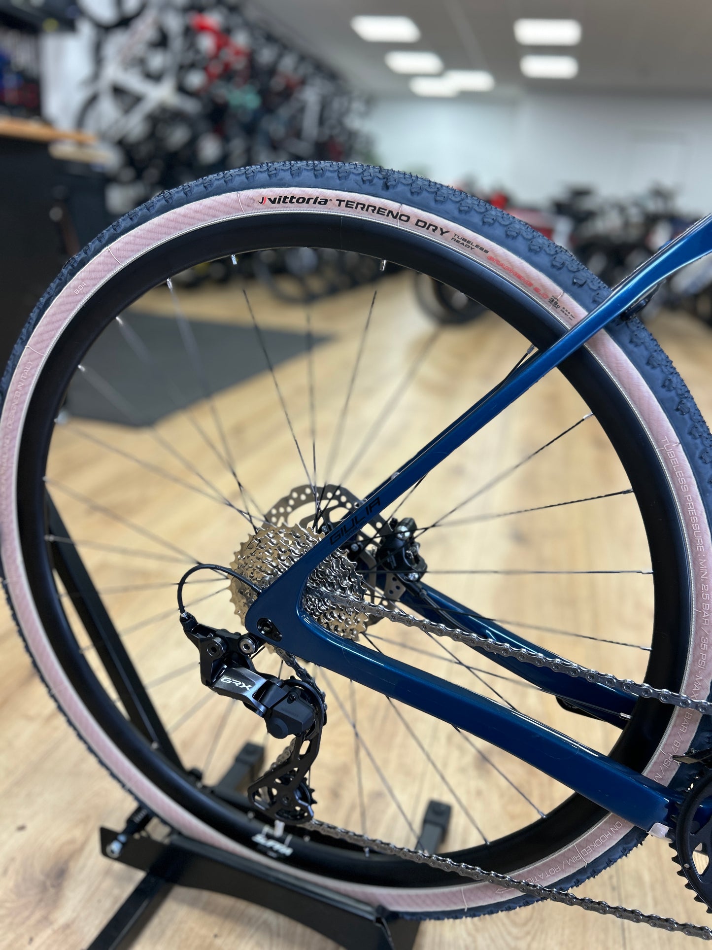 0km Showroom Model Sensa Giulia Pro Gravel