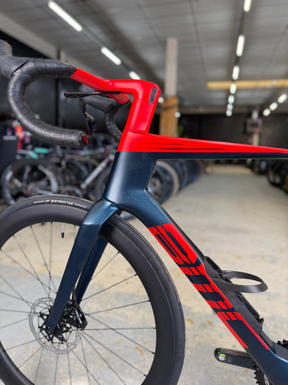 NIEUW BMC TeamMachine R01 AXS Carbon Racefiets