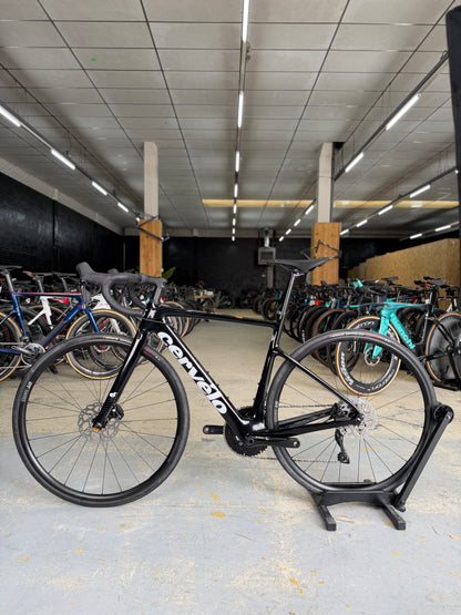 NIEUW Cervélo Caledonia Di2 Carbon Racefiets
