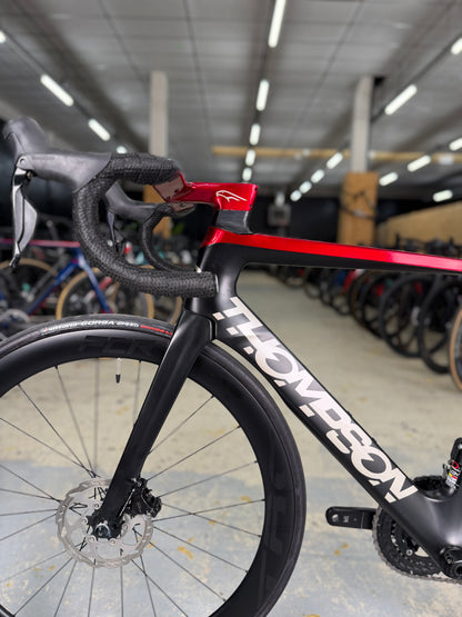Thompson Falcon Di2 Carbon Racefiets