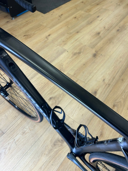 Specialized Roubaix Di2 Carbon Racefiets