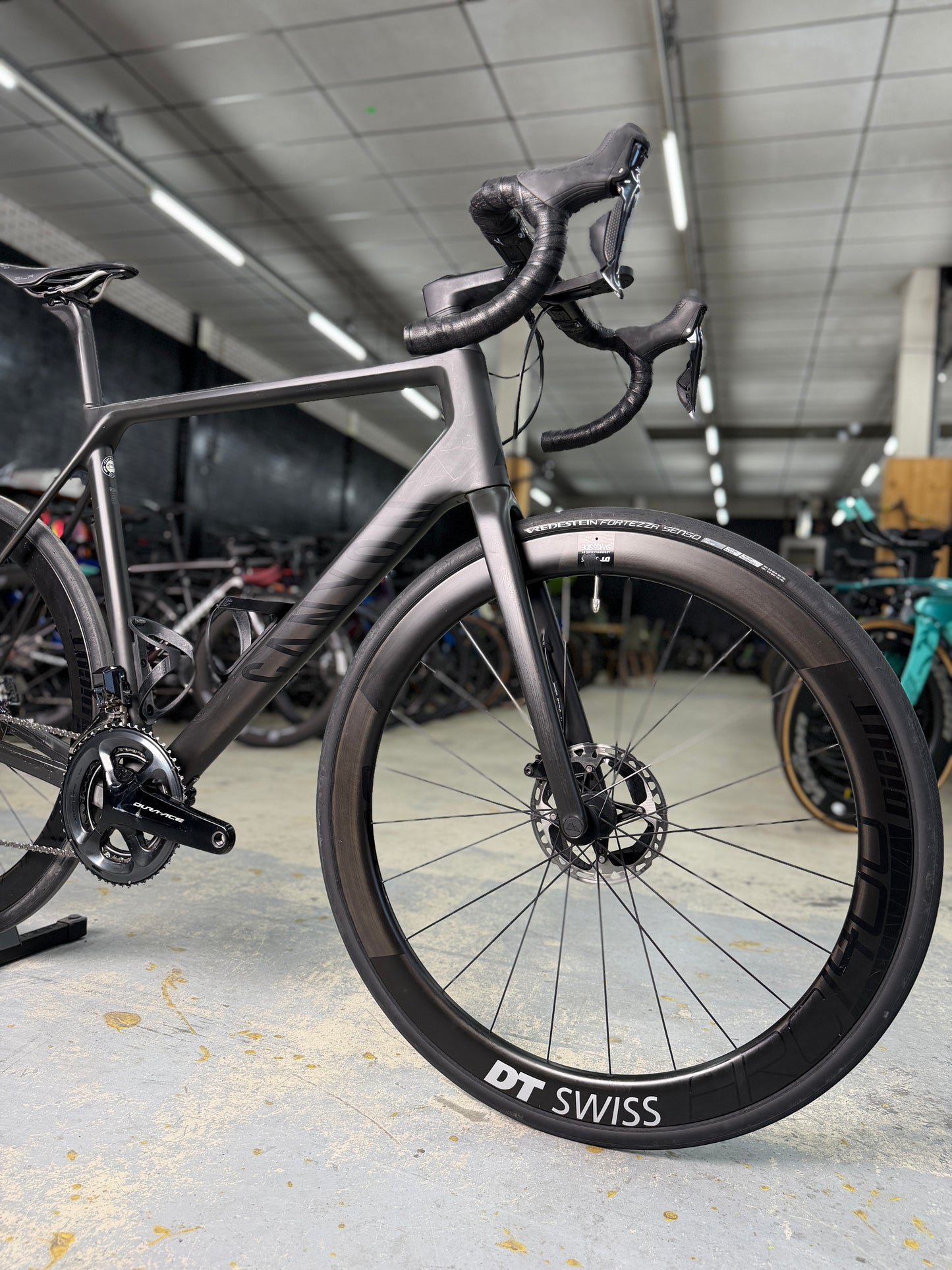 Canyon Ultimate CF SLX Dura Ace Di2 Carbon Racefiets
