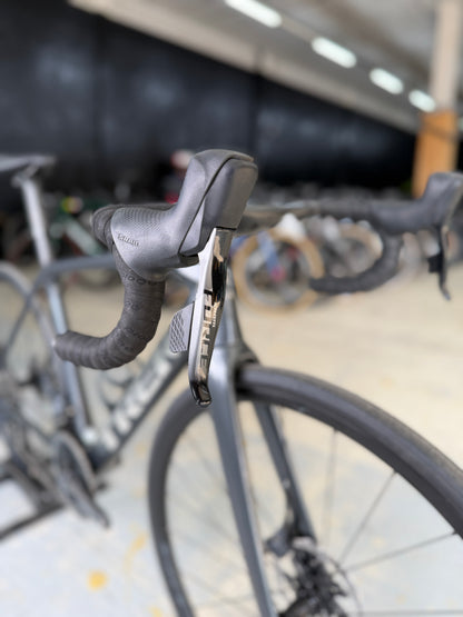 Trek Émonda SL6 AXS Carbon Road Bike