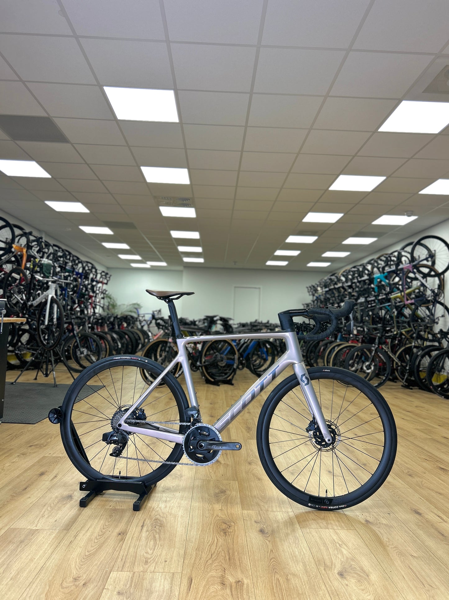 Scott Addict RC10 AXS Carbon Road Bike