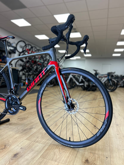 Giant TCR Advanced 1 Carbon Racefiets