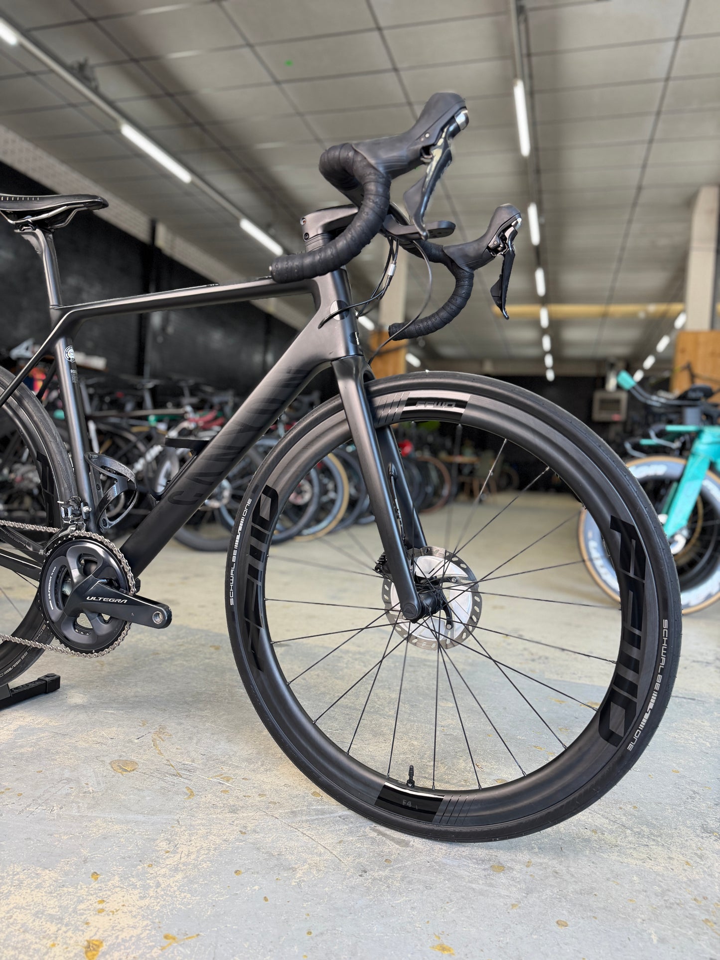 Canyon Ultimate CF SL Carbon Racefiets