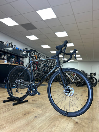 Giant TCR Advanced Pro 1 Carbon Road Bike
