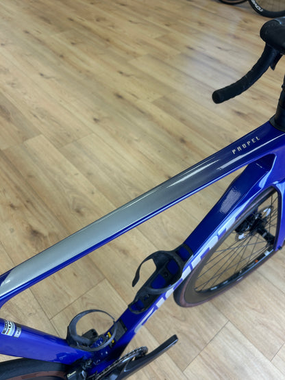 Giant Propel Advanced Di2 Carbon Racefiets