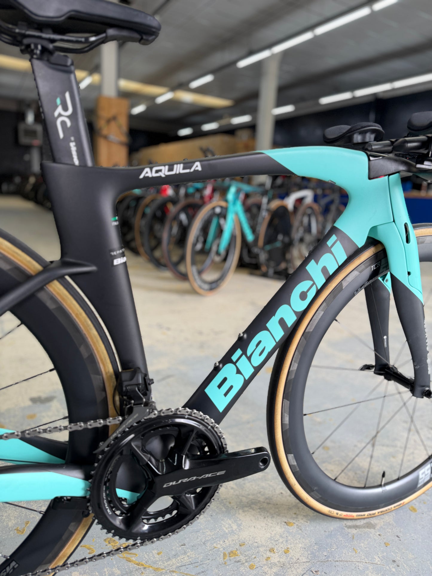 Bianchi Aquila CV Dura Ace Di2 Carbon Racefiets