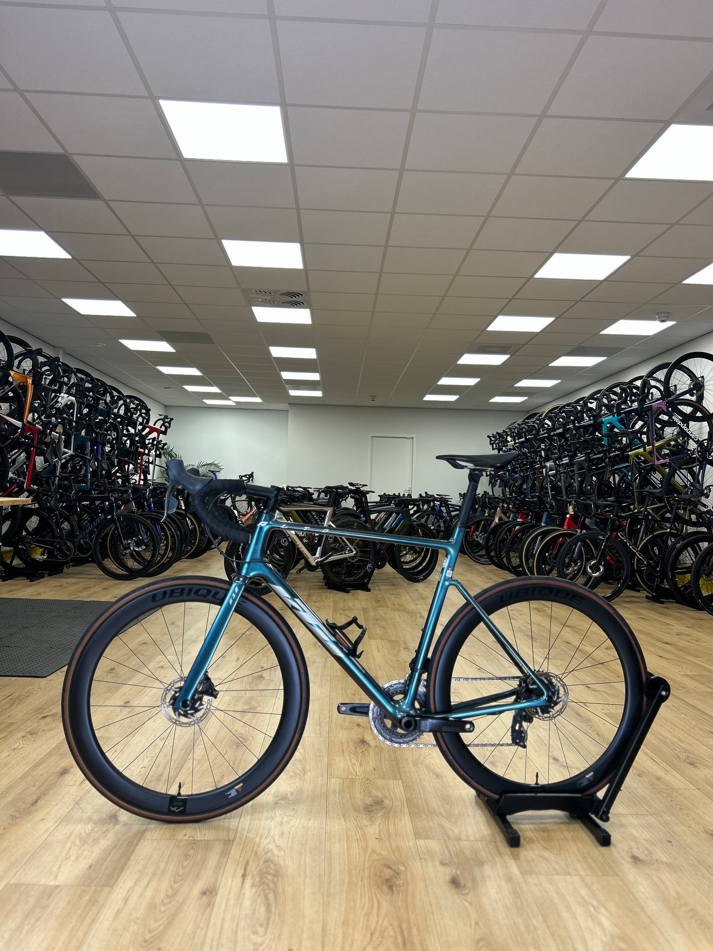 KTM Revelator Alto Elite AXS Carbon Road Bike