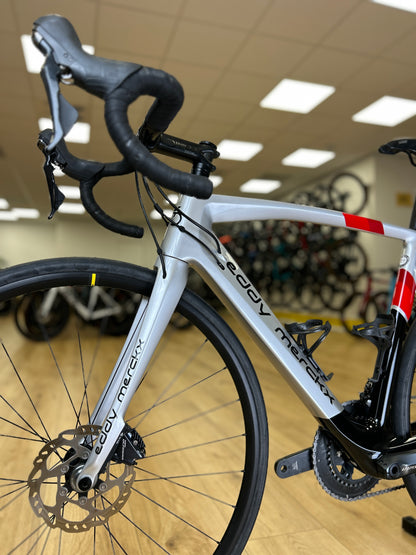 Eddy Merckx San Remo 76 Carbon Racefiets