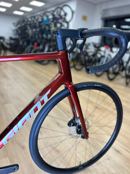 Demo Giant TCR Advanced 1 Di2 Carbon Road Bike
