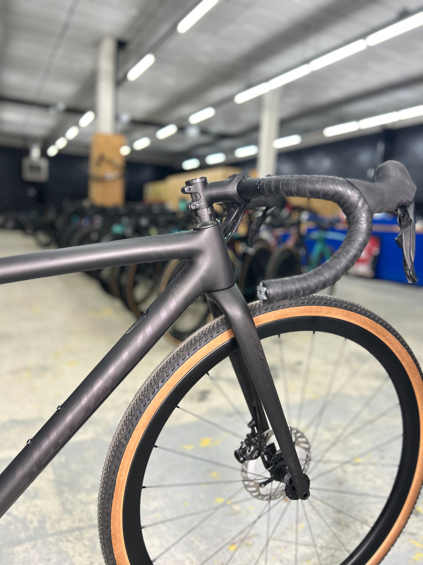 DEMO Specialized Crux Expert GRX Di2 Gravel Bike