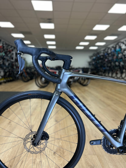 SHOWROOM MODEL 0km Giant Defy Advanced 1 Di2 Carbon Racefiets