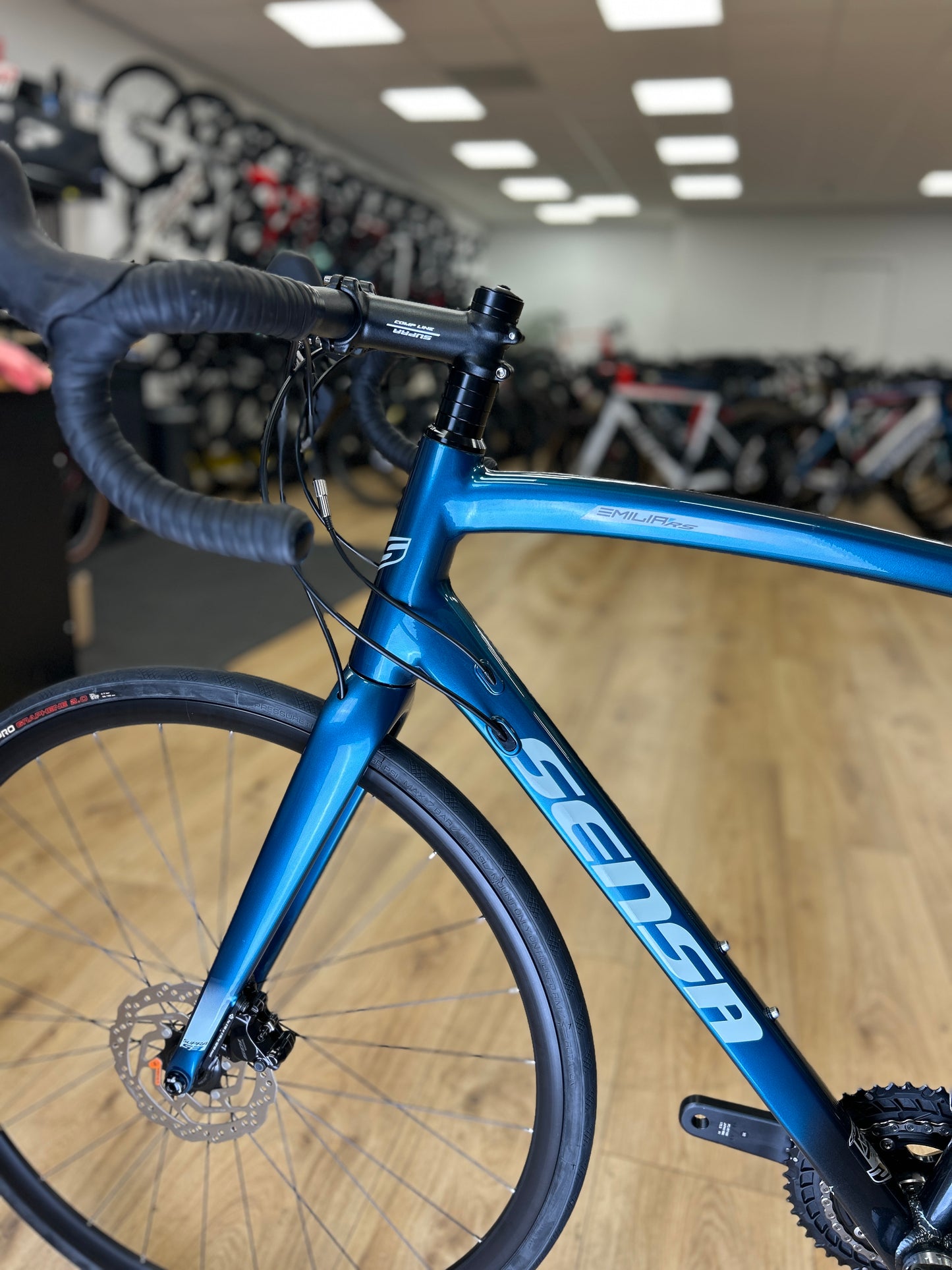 0km Showroom Model Sensa Emilia Racefiets