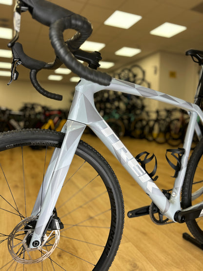 100km Trek Boone 5 Carbon Road Bike