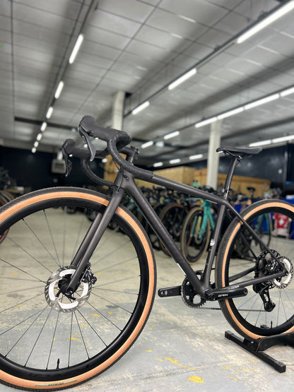 DEMO Specialized Crux Expert GRX Di2 Gravel Bike
