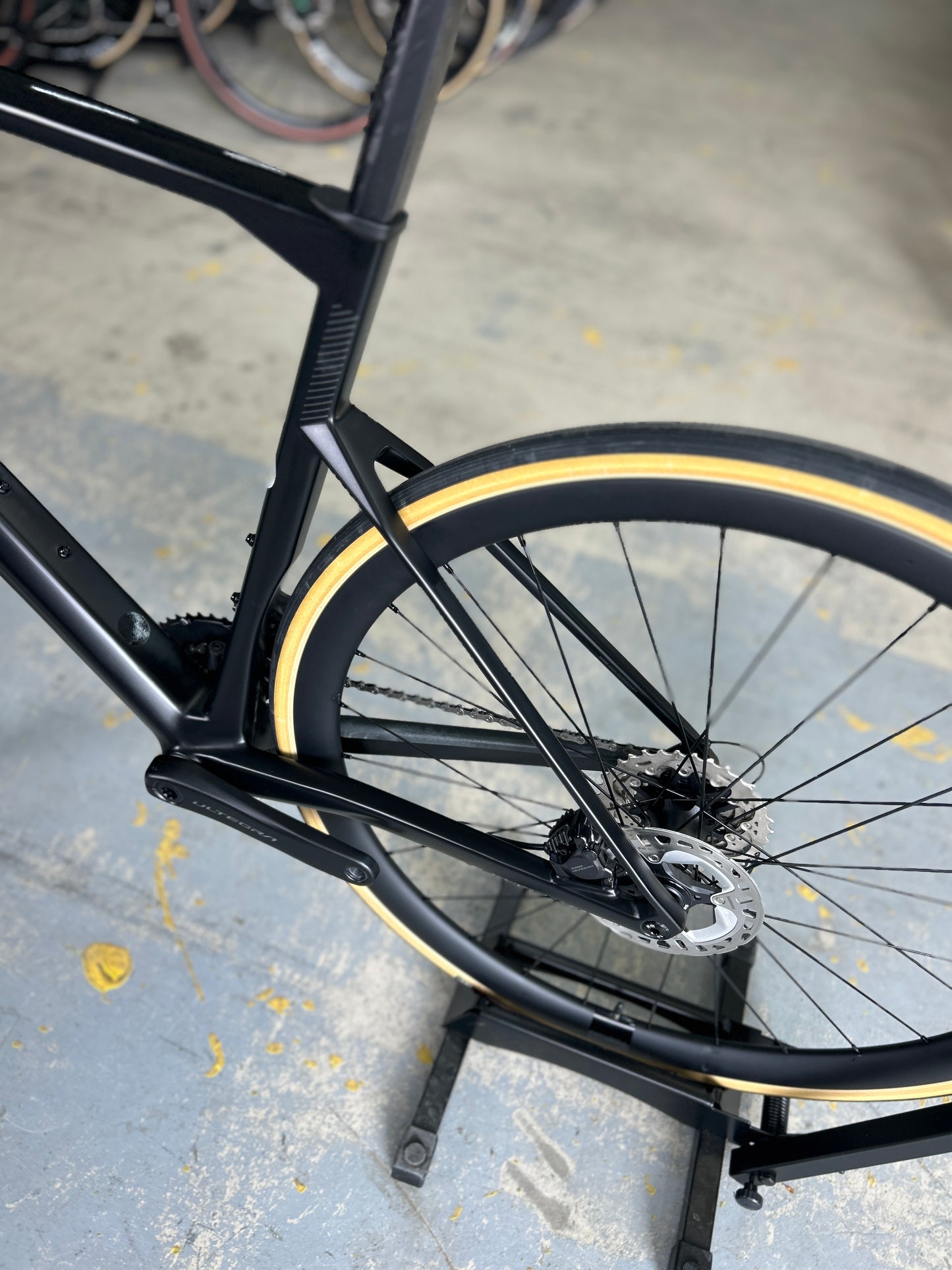 NEW BMC Road Machine 01 Di2 Carbon Road Bike