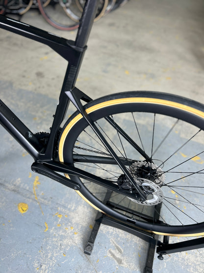 NEW BMC Road Machine 01 Di2 Carbon Road Bike