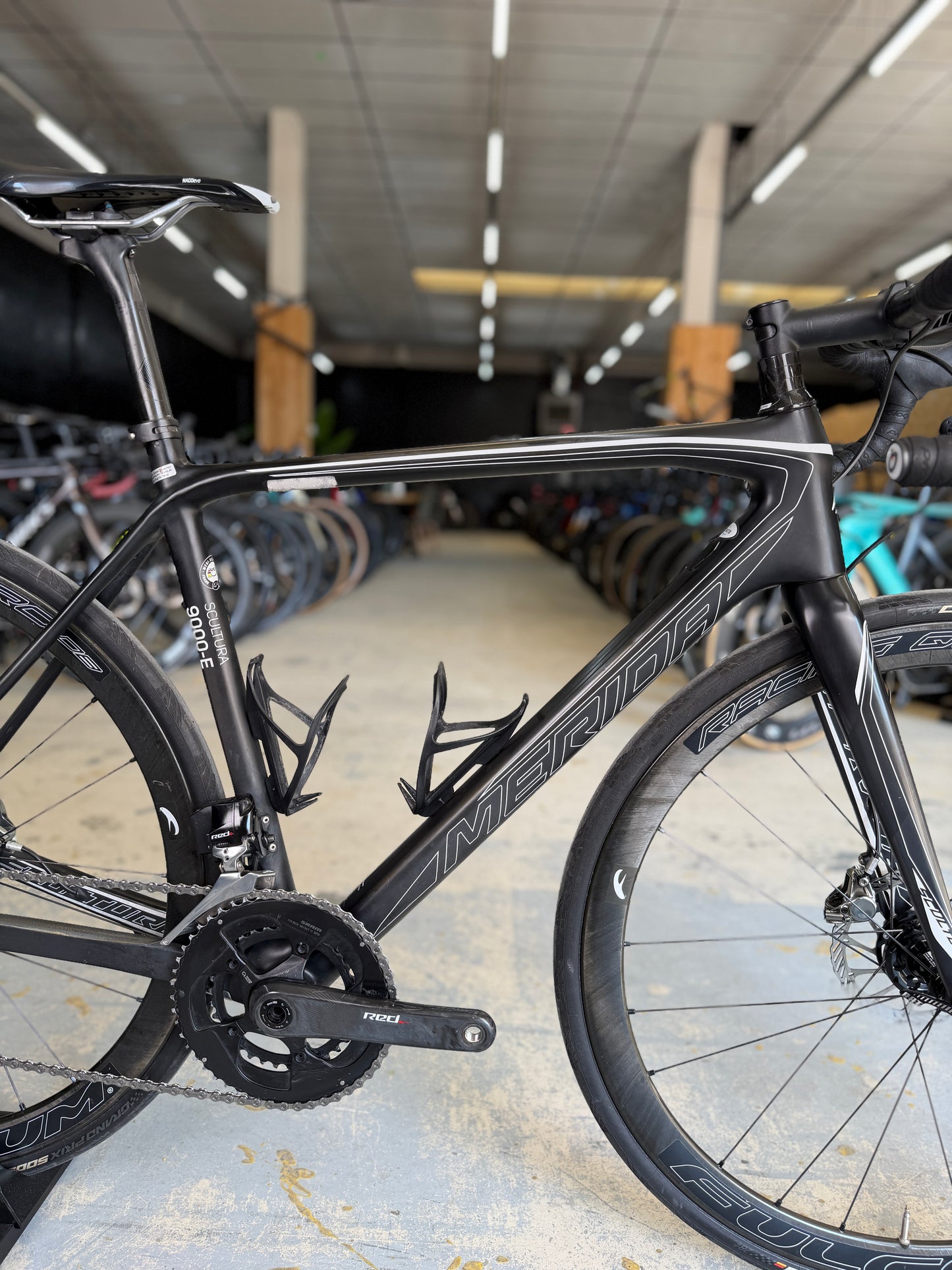 Merida Scultura 9000 SRAM RED AXS Carbon Racefiets