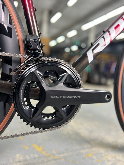 Showroom model Ridley Helium SLX Di2 Carbon Race Bike