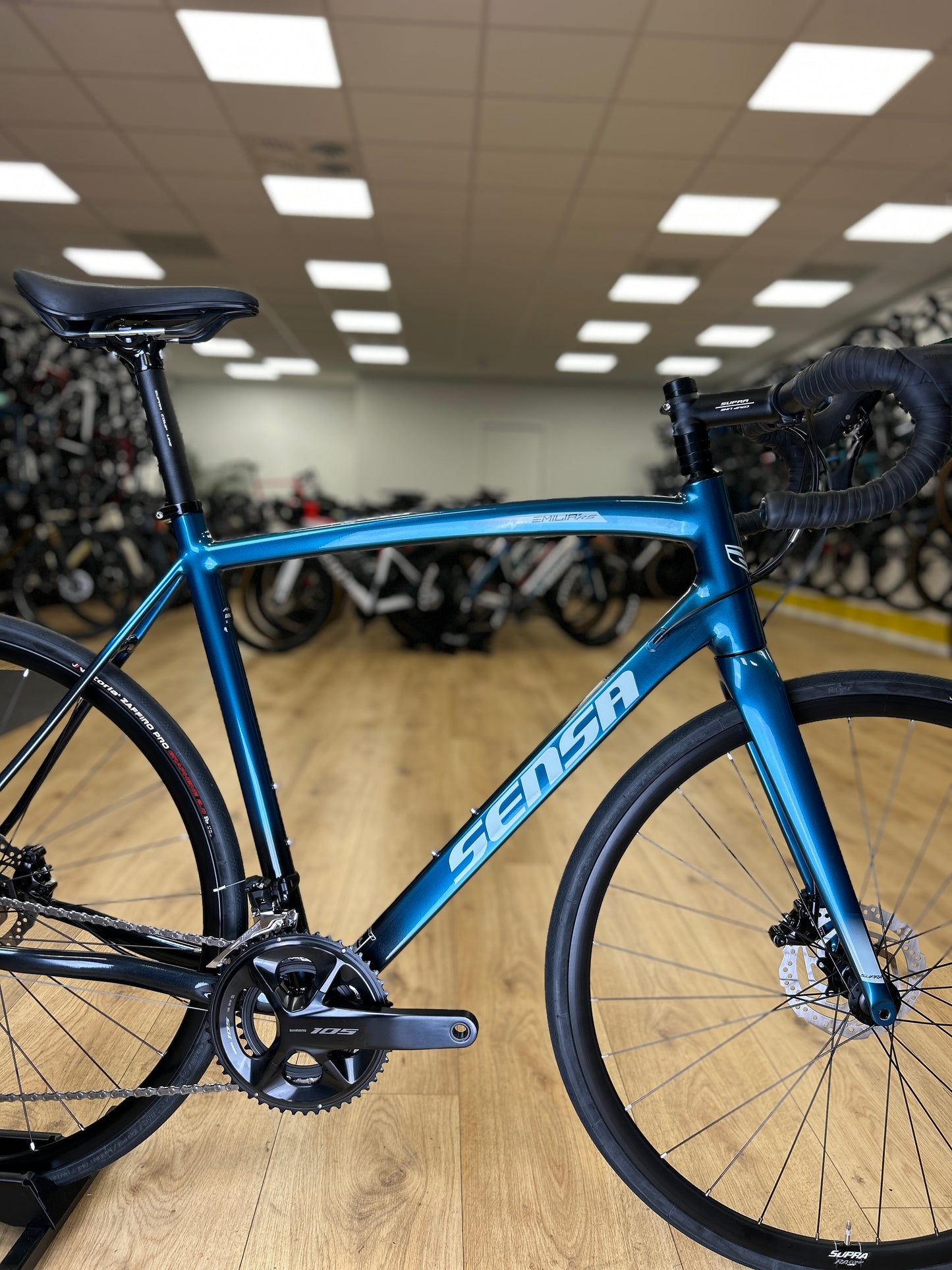 0km Showroom Model Sensa Emilia Racefiets