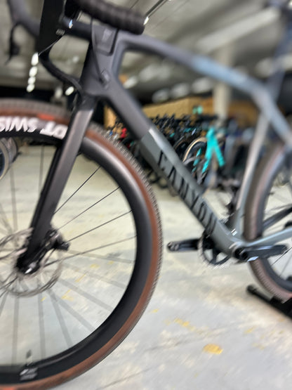 Canyon Grail CF SL7 AXS Gravel Fiets