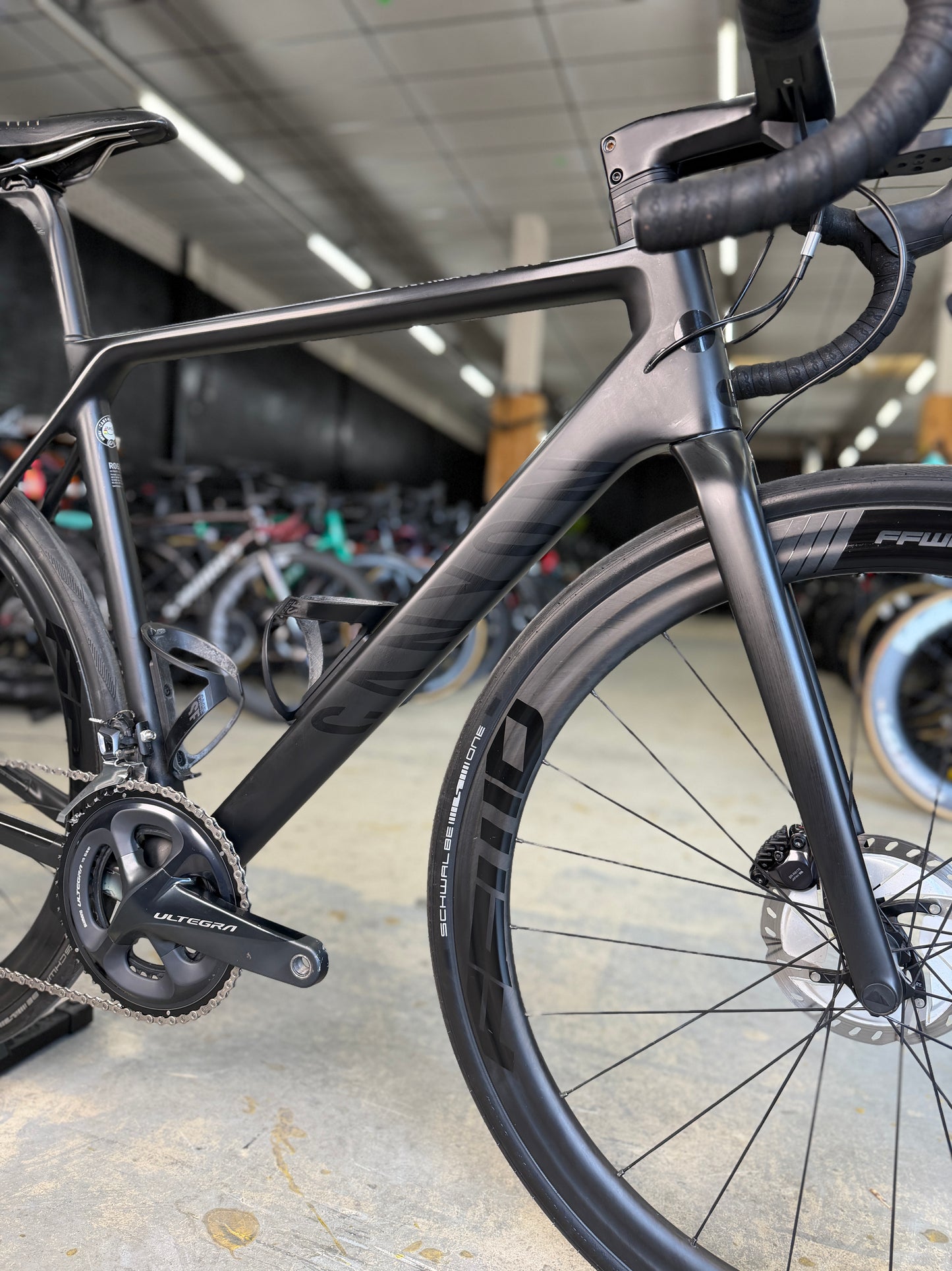 Canyon Ultimate CF SL Carbon Racefiets