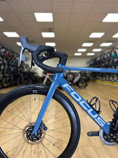 Focus Izalco Max 9.8 AXS Carbon Racefiets