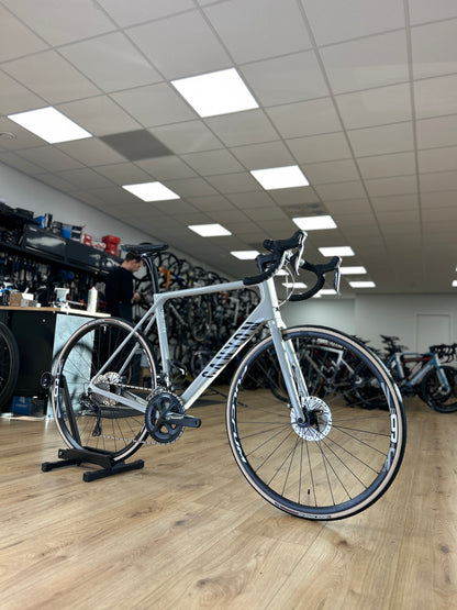 Canyon Endurace CF SL 8 Disc Di2 Carbon Racefiets