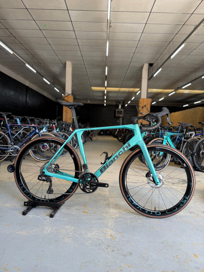 Bianchi Impulso RC Di2 Gravel Fiets
