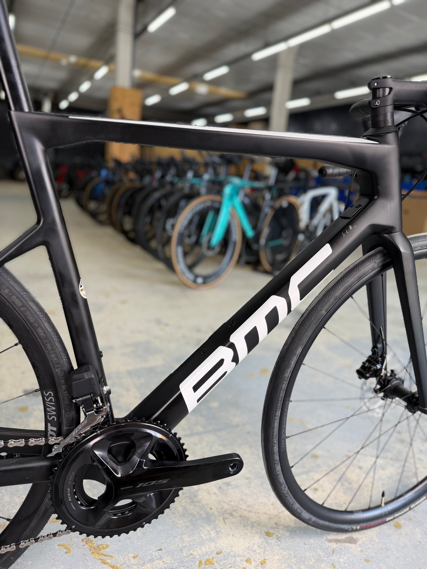 NIEUW BMC Teammachine SLR FIVE Di2 Carbon Racefiets