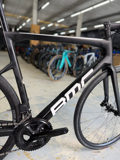 NIEUW BMC Teammachine SLR FIVE Di2 Carbon Racefiets