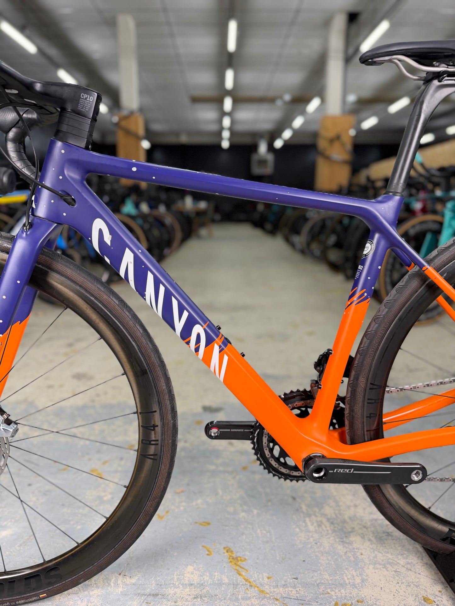 Canyon Ultimate CF SLX 9 WMN eTap Carbon Racefiets