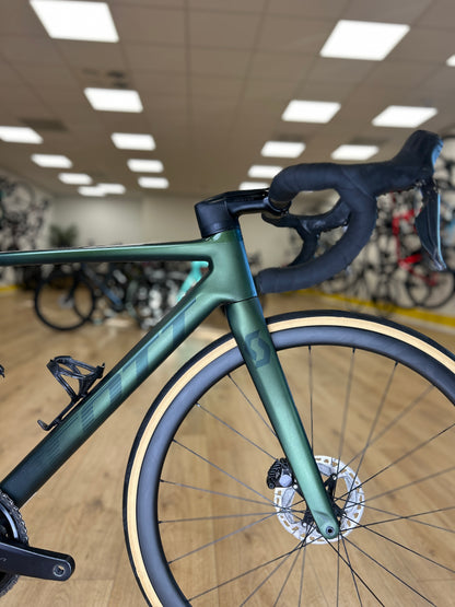 Scott Addict RC15 Carbon Disc Racefiets