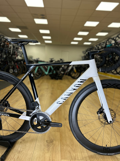 Canyon Ultimate CF SL AXS Carbon Racefiets