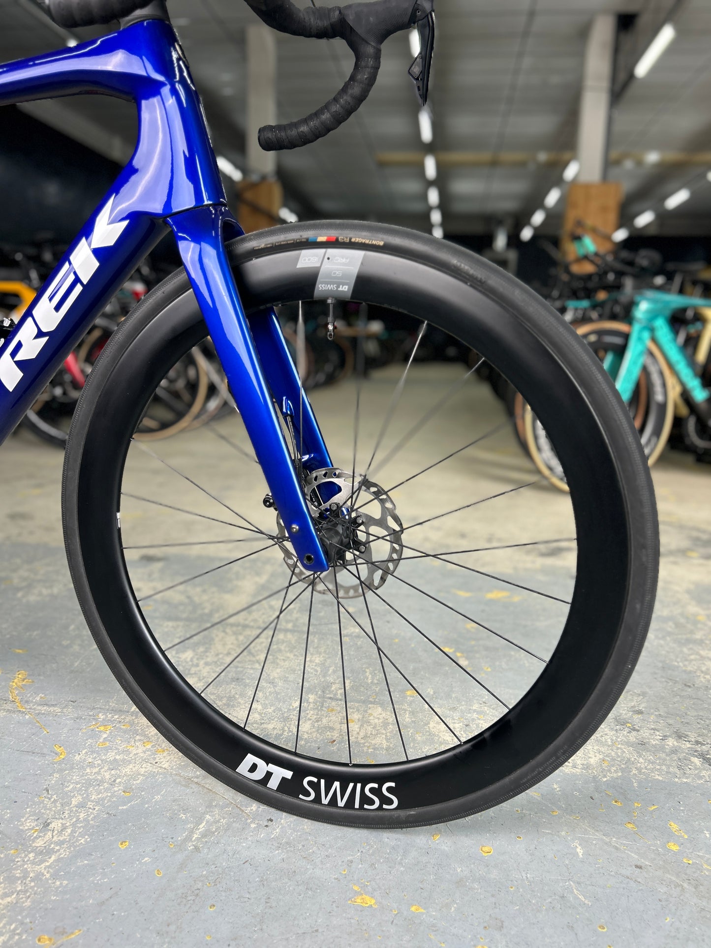 Trek Domane SL6 Di2 Carbon Road Bike