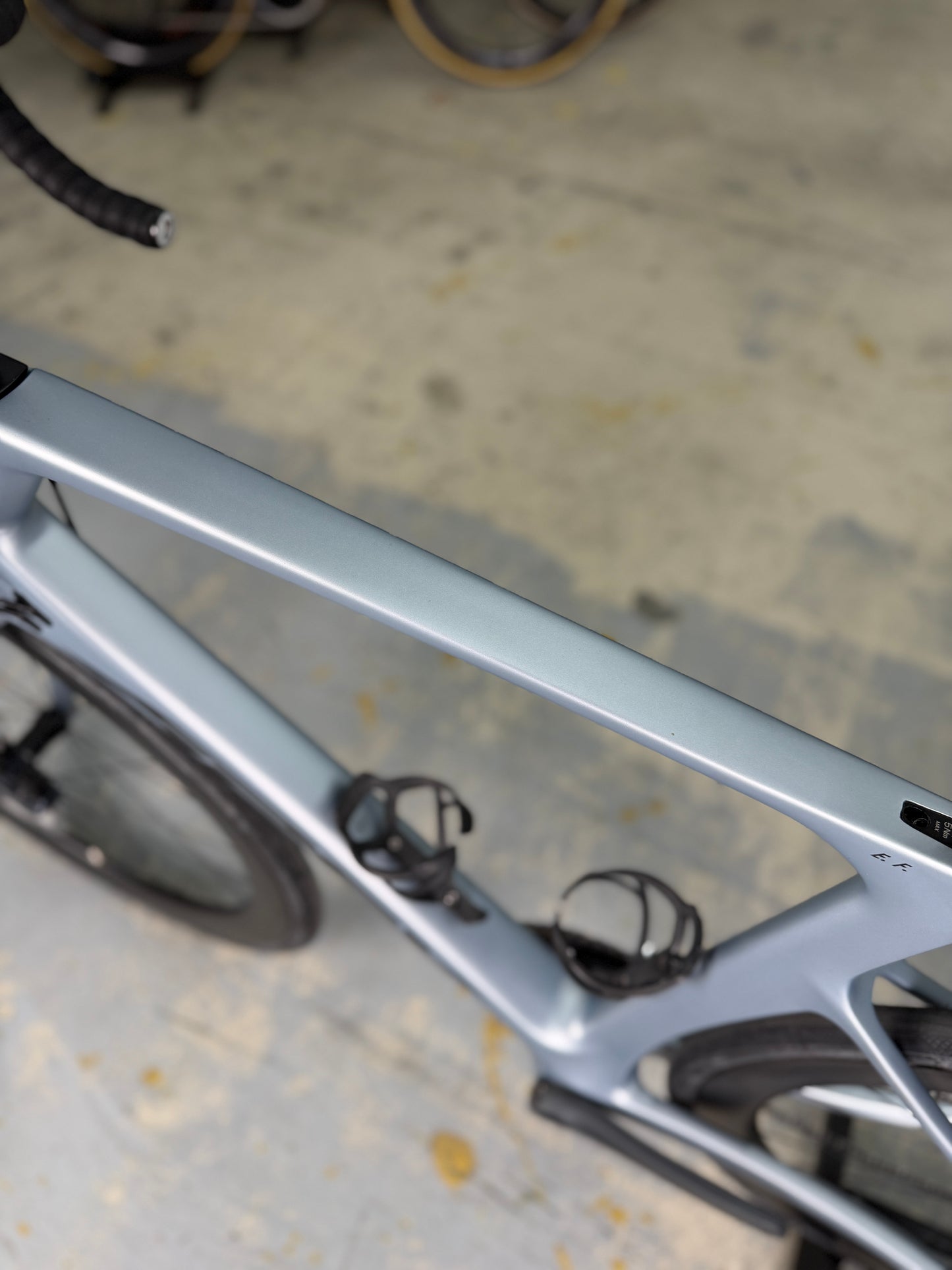 Apex Flare Carbon Racefiets