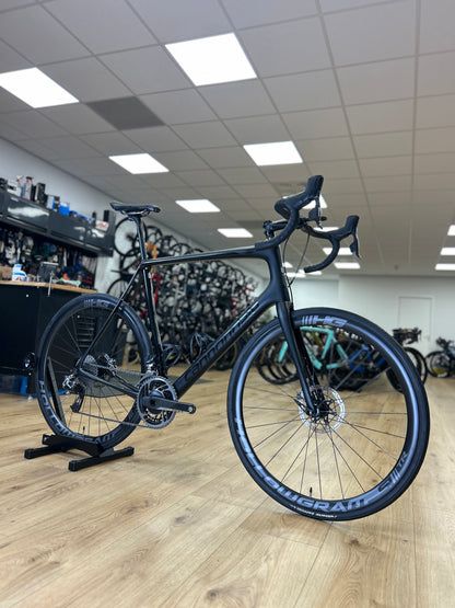 Cannondale Synapse Hi-MOD Disc RED eTap Carbon Racefiets