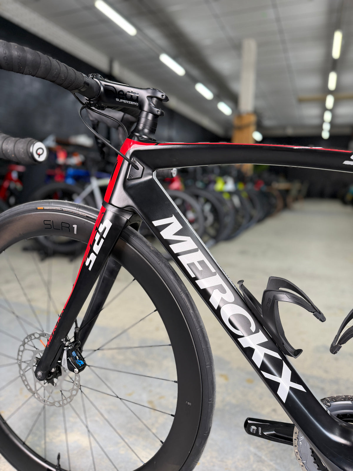Eddy Merckx 525 AXS Carbon Racefiets