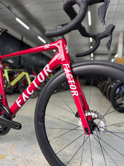 NIEUW Factor O2 VAM Di2 Carbon Racefiets
