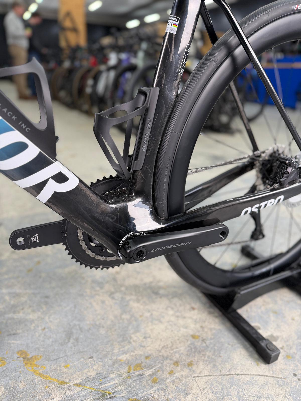 NIEUW Factor Ostro VAM Di2 Carbon Racefiets