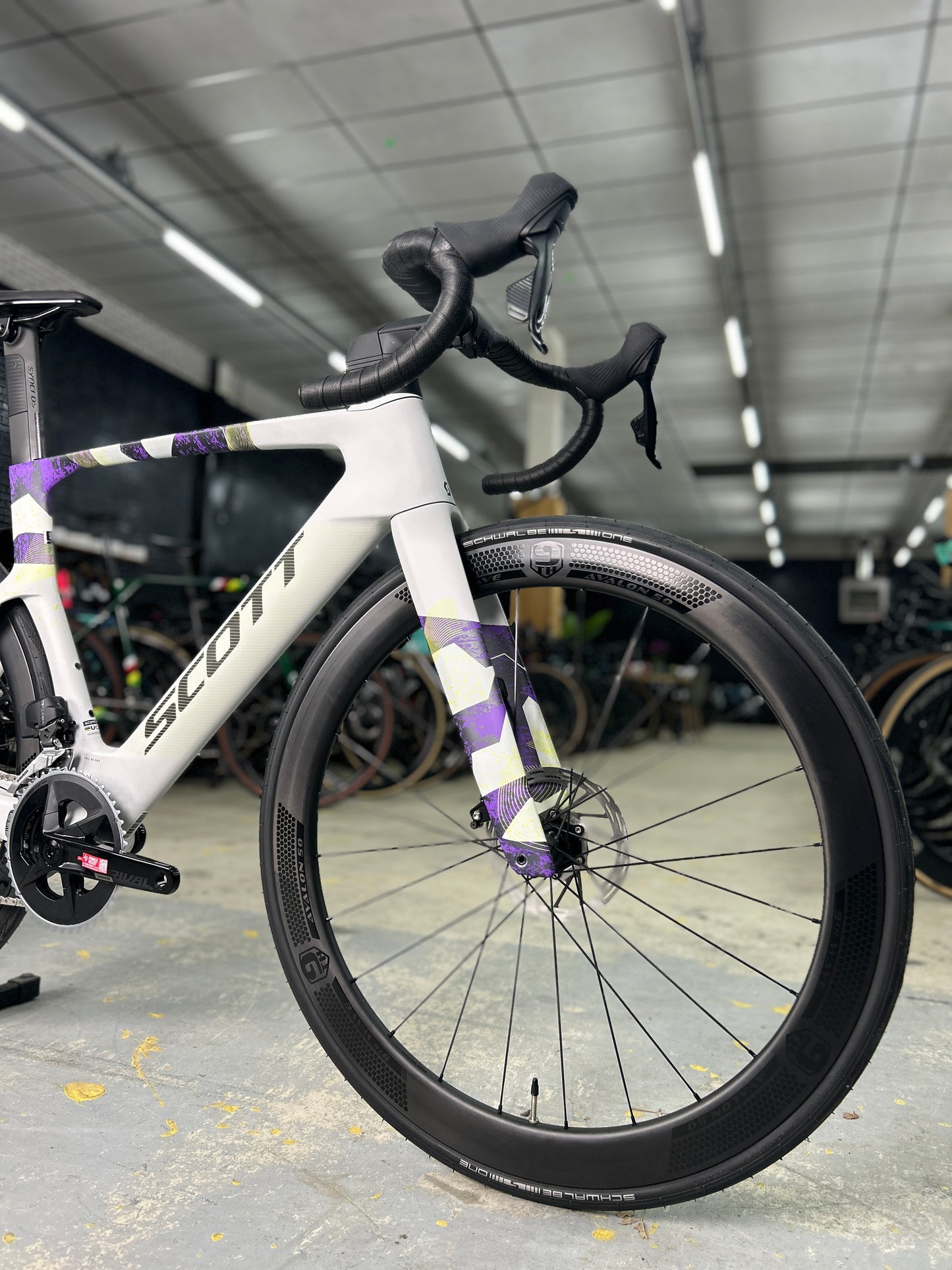 NEW Scott Foil RC30 AXS Carbon Road Bike