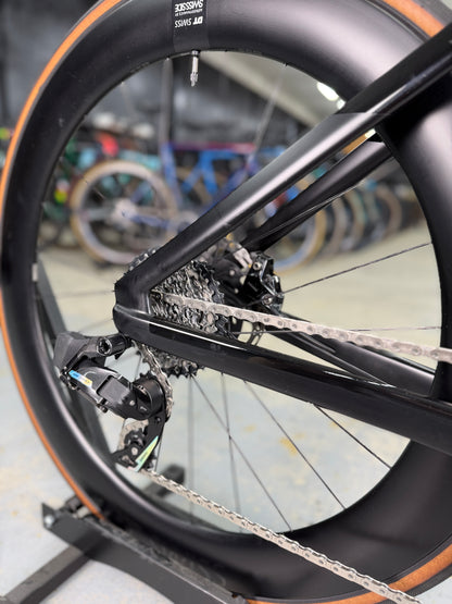 DEMO BMC Speedmachine 01 TWO AXS Carbon Racefiets