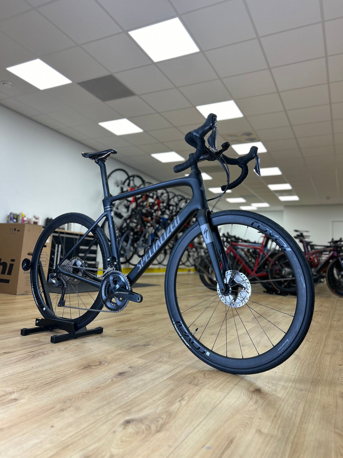 Specialized Roubaix Expert Carbon Di2 Disc Racefiets