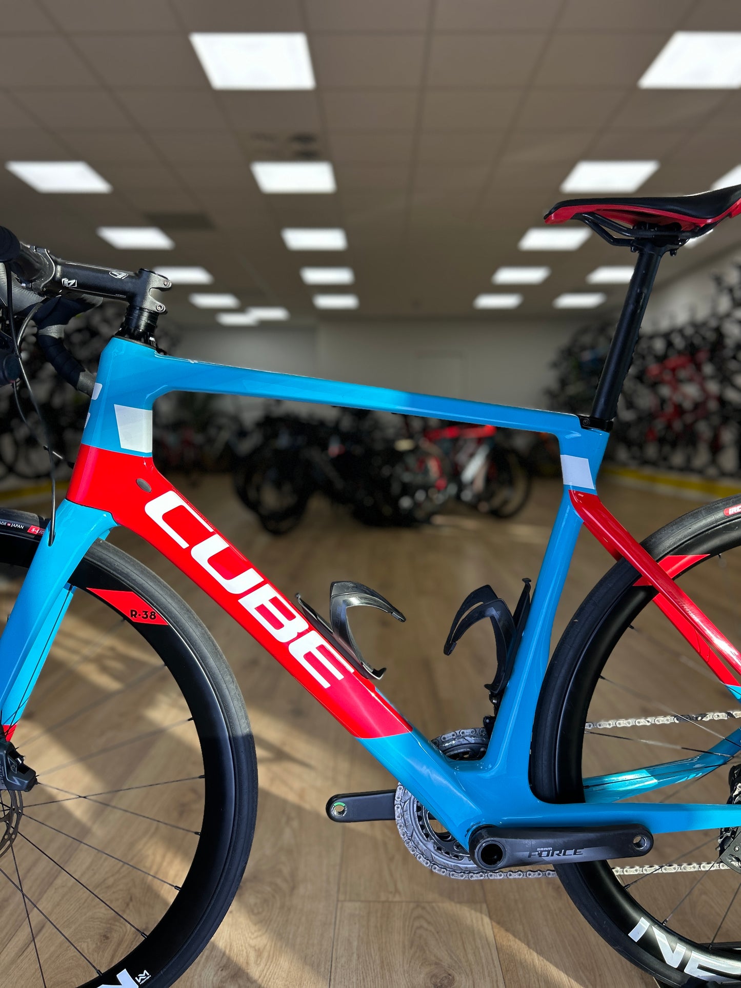 Cube Agree C:62 SLT AXS Carbon Racefiets